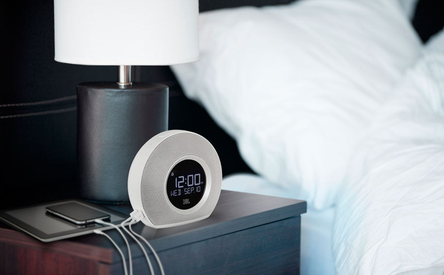 JBL Horizon Radio despertador Bluetooth con carga USB y luz ambiental