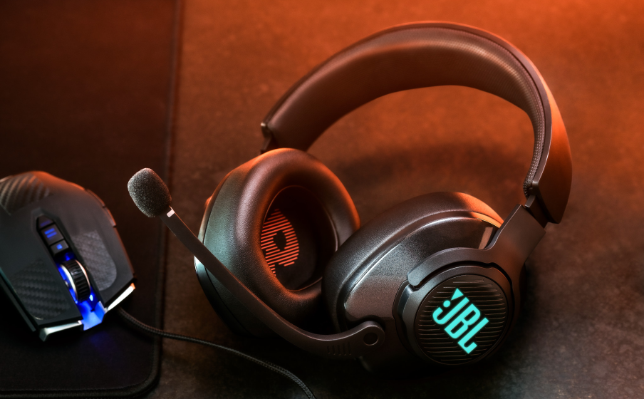 JBL Quantum 400 JBL QuantumSOUND Signature ofrece una auténtica experiencia sonora - Image