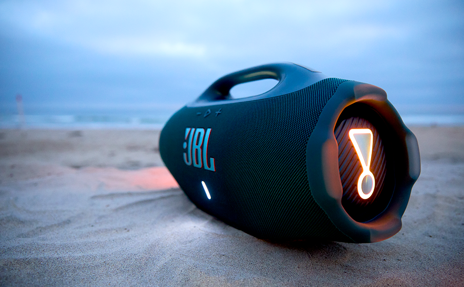 JBL Boombox 4 con JBL Pro Sound y AI Sound Boost