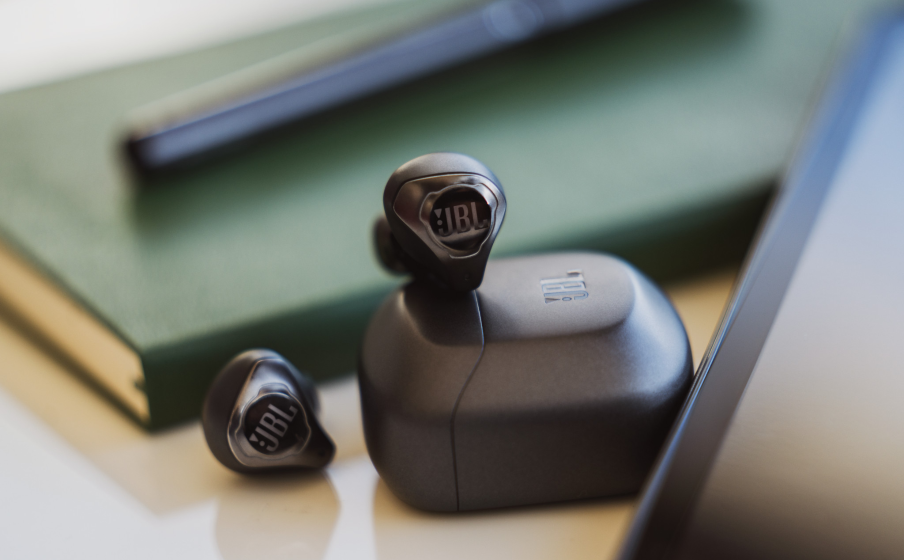 JBL Club Pro+ TWS | Auriculares intraaurales NC True Wireless