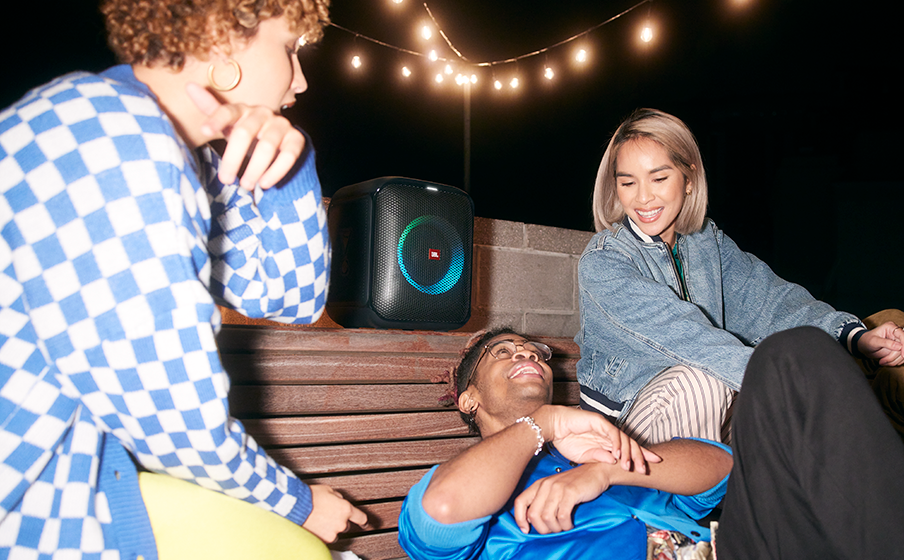 JBL Partybox Encore Essential El juego de luces dinámico se sincroniza con el ritmo - Image