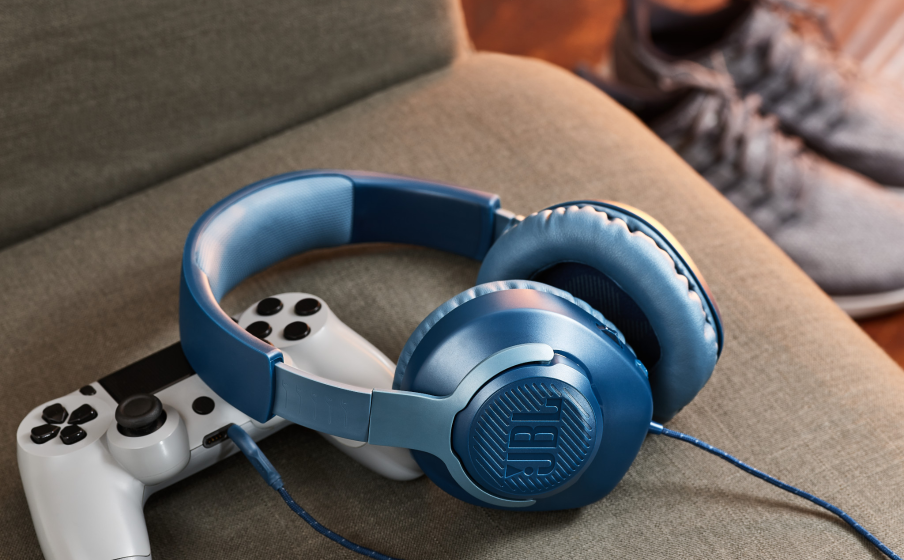 JBL Quantum 100 Juegue con comodidad durante horas gracias al acolchado viscoelástico - Image