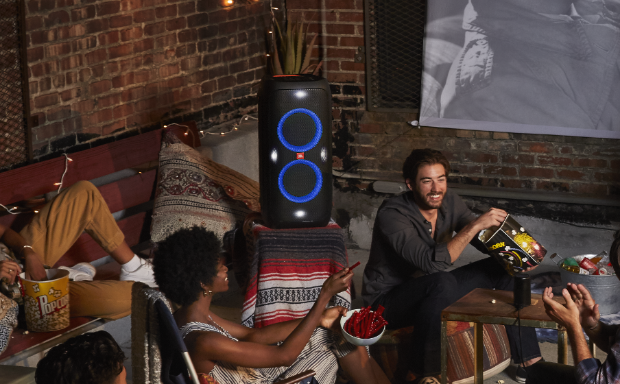 JBL Partybox 310 | Altavoz portátil para fiestas con iluminación y