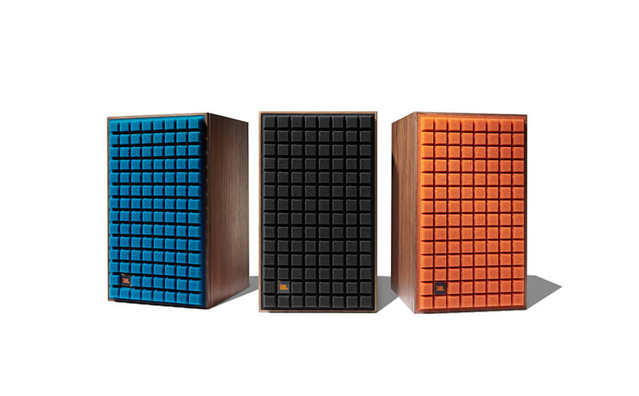 L82 Classic Diseño retro con el icónico estilo JBL y rejilla de espuma Quadrex vintage en tres colores: negro, naranja oscuro y azul oscuro - Image